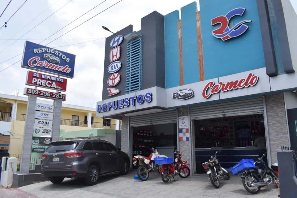 Fachada de Repuestos Carmelo en Bonao