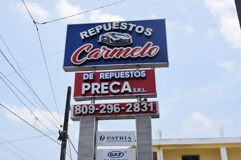 Rótulo de Repuestos Carmelo y De Repuestos PRECA, S.R.L.